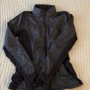 Lululemon NWOT Rush Hour Jacket Black Size 4